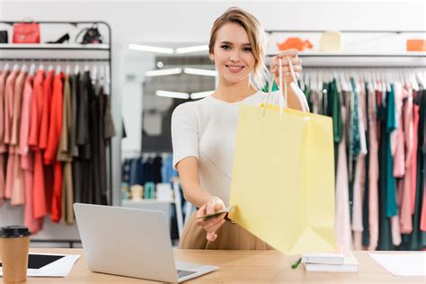 salaire vendeur magasin vetement